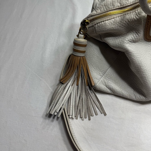 HOBO Cream Sheila Medium Shoulder Bag with Tassel - Picture 2 of 12